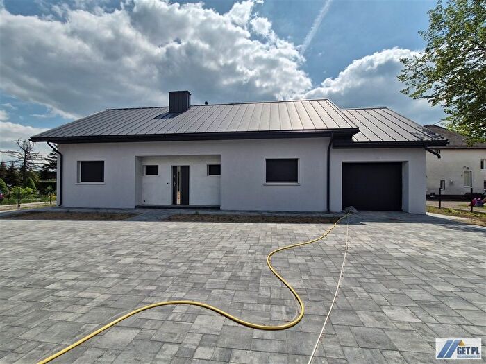 Dom 4-pokojowy na sprzedaż, Wola Radziszowska