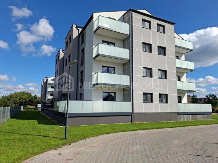 Mieszkanie 3-pokojowe na sprzedaż, Skarszewy