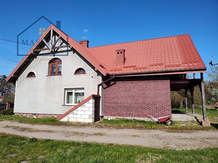 Dom 7-pokojowy na sprzedaż, Krokowo