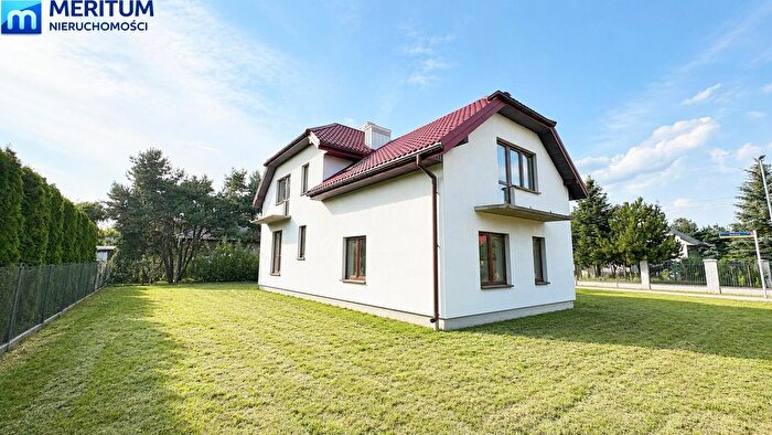 Dom 5-pokojowy na sprzedaż, Boża Wola