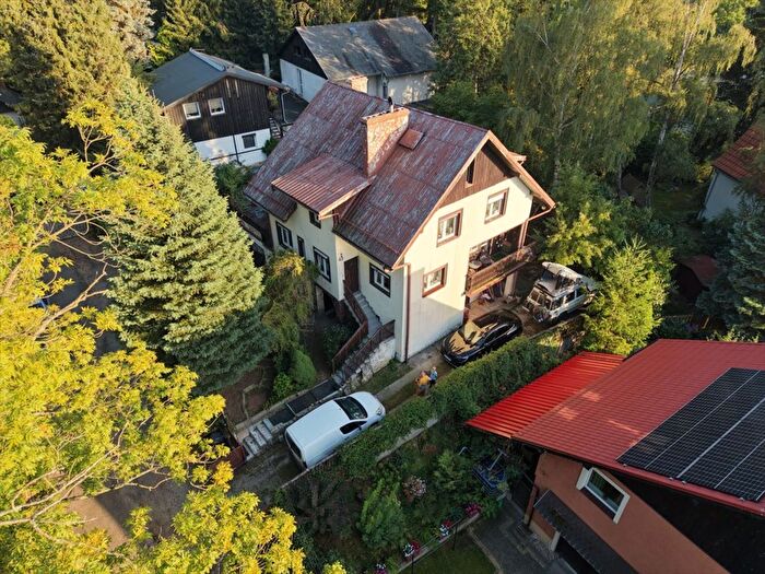 Dom 7-pokojowy na sprzedaż, Jelenia Góra – Adama Mickiewicza