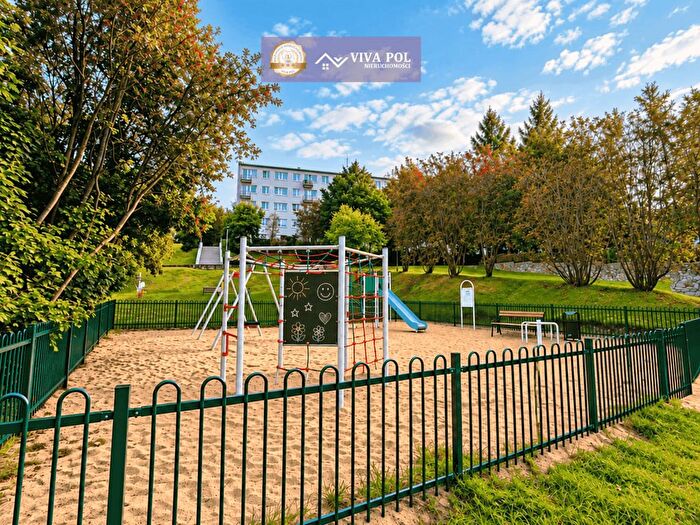 Mieszkanie 3-pokojowe na sprzedaż, Mrągowo