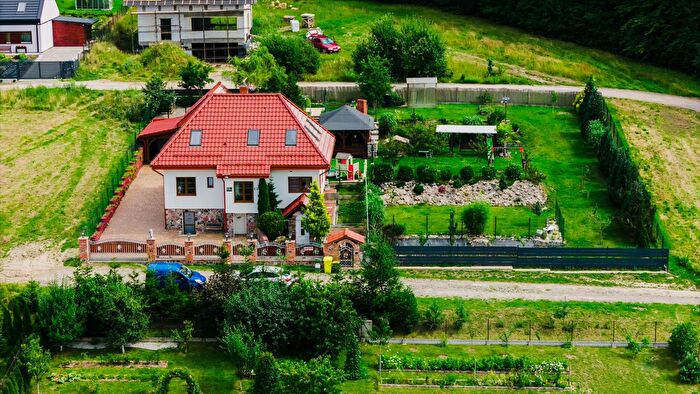 Dom 6-pokojowy na sprzedaż, Somonino