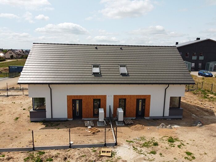 Dom 4-pokojowy na sprzedaż, Małkowo