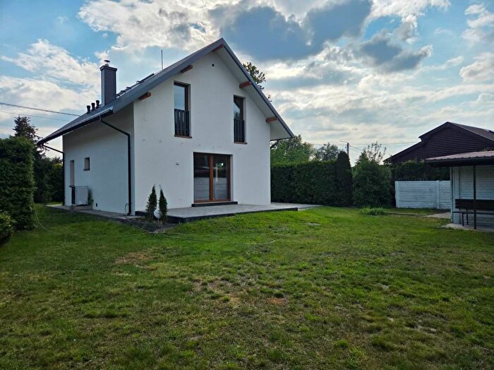 Dom 6-pokojowy na sprzedaż, Jesionka