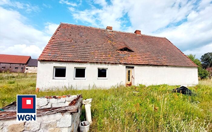 Dom 4-pokojowy na sprzedaż, Czerna