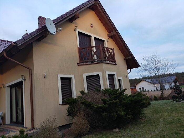 Dom 4-pokojowy na sprzedaż, Zbrudzewo