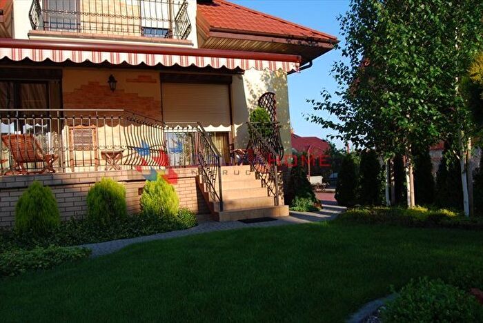 Dom 6-pokojowy na sprzedaż, Piastów