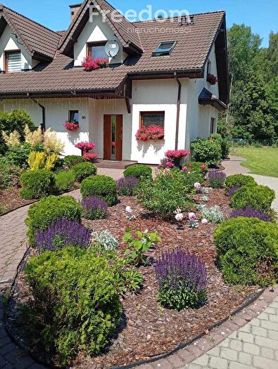 Dom 4-pokojowy na sprzedaż, Nosówko