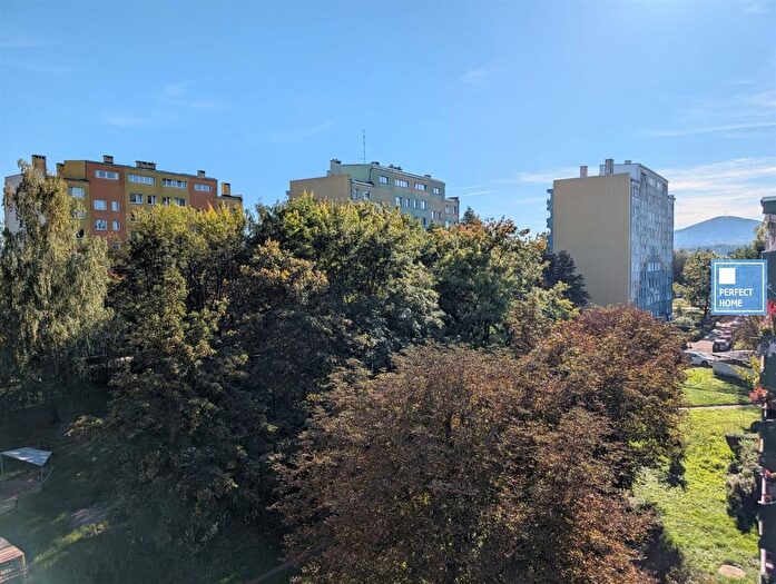 Mieszkanie 3-pokojowe na sprzedaż, Wałbrzych