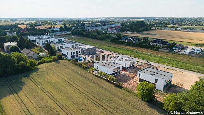 Dom 4-pokojowy na sprzedaż, Marysin
