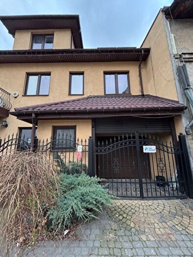 Dom 6-pokojowy do wynajęcia, Warszawa – Rembielińska