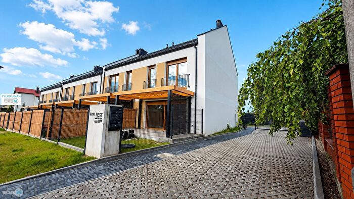 Mieszkanie 5-pokojowe na sprzedaż, Kielce