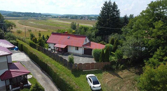 Dom 4-pokojowy na sprzedaż, Żarnowiec