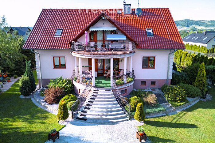 Mieszkanie 4-pokojowe na sprzedaż, Jeżów Sudecki – Długa