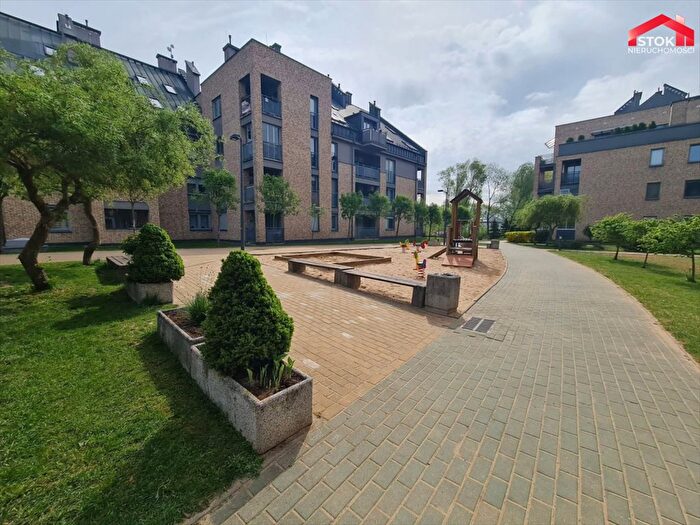 Mieszkanie 3-pokojowe na sprzedaż, Białystok – Jodłowa