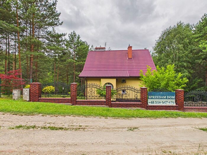 Dom 4-pokojowy na sprzedaż, Pilica