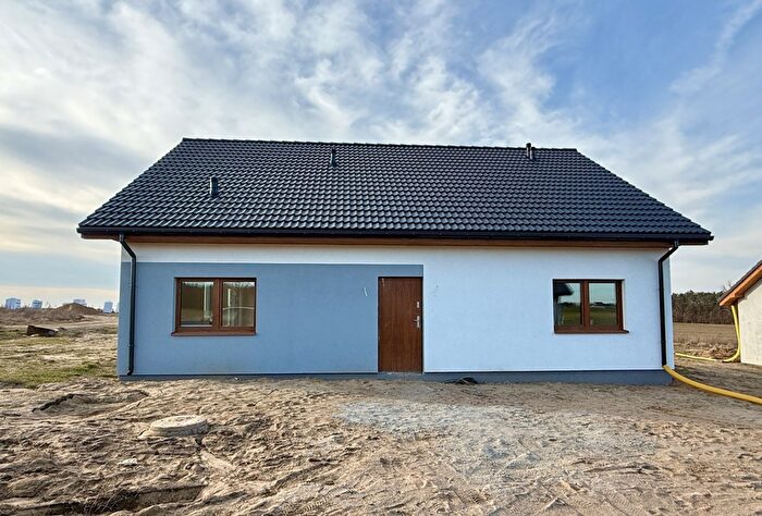 Dom 4-pokojowy na sprzedaż, Żarowo