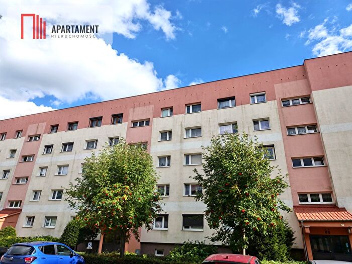 Mieszkanie 3-pokojowe na sprzedaż, Leszno