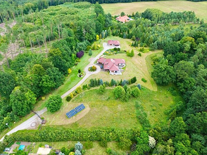 Dom 7-pokojowy na sprzedaż, Bydlino