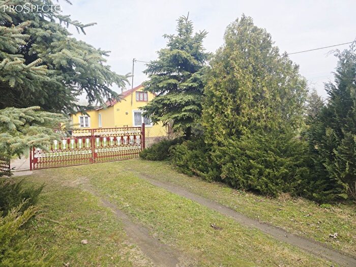 Dom 2-pokojowy na sprzedaż, Nakwasin