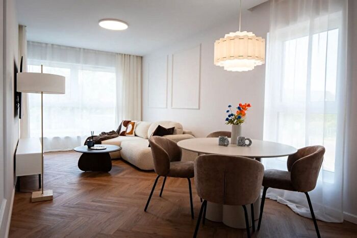 Mieszkanie 3-pokojowe na sprzedaż, Katowice – Modelarska /B23