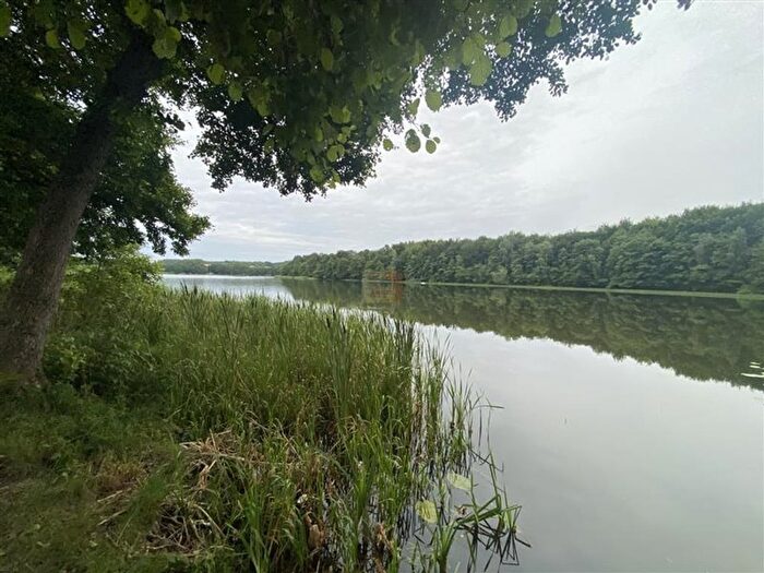 Dom 4-pokojowy na sprzedaż, Lewinko