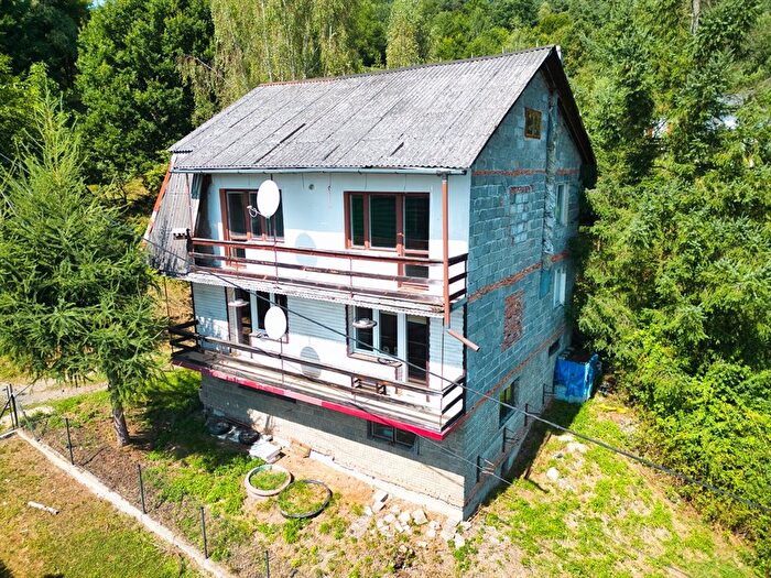 Dom 4-pokojowy na sprzedaż, Tresna
