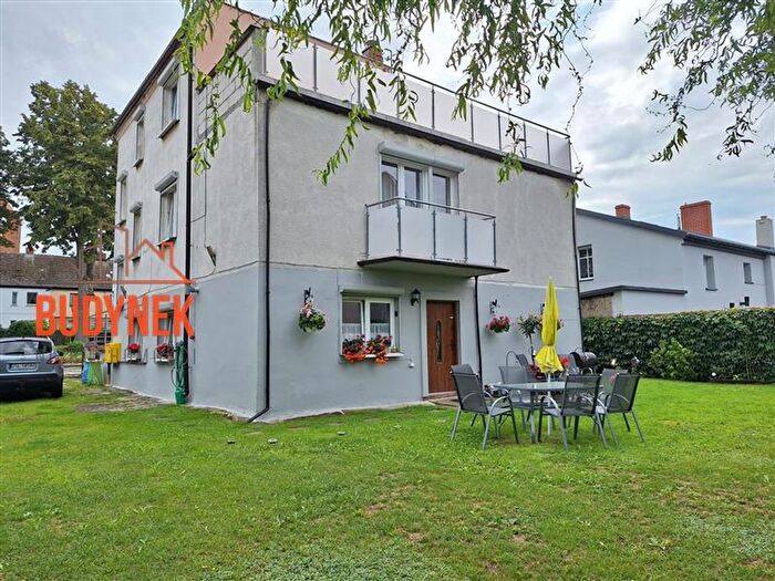 Dom 8-pokojowy na sprzedaż, Darłowo