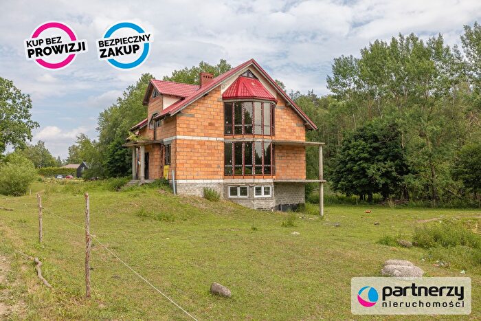 Dom 6-pokojowy na sprzedaż, Pomlewo