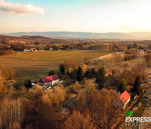 Dom 4-pokojowy na sprzedaż, Zacisze