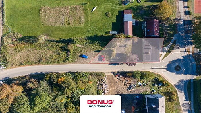 Dom 5-pokojowy na sprzedaż, Binowo