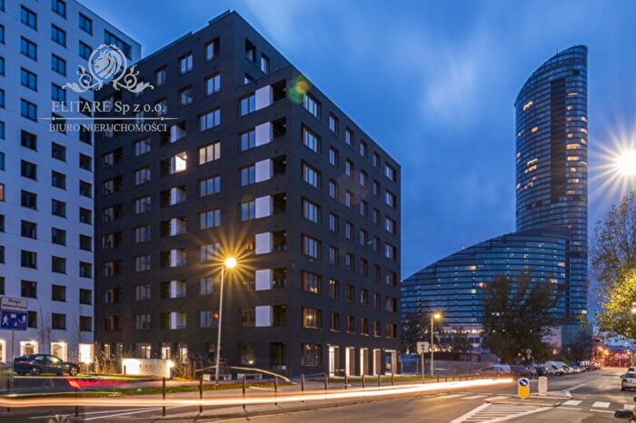 Mieszkanie 4-pokojowe na sprzedaż, Wrocław