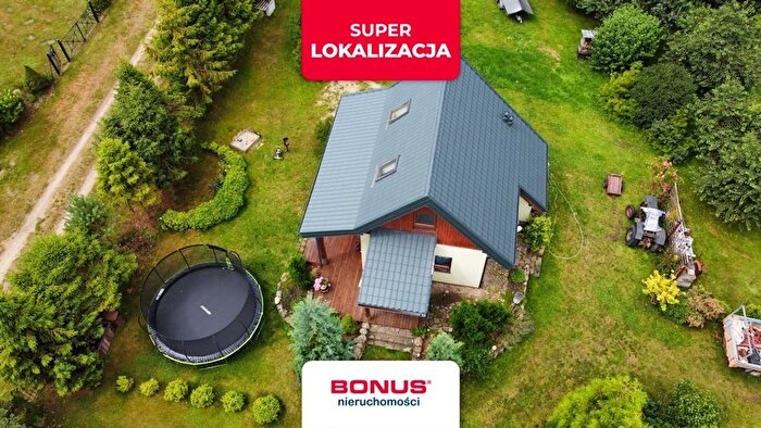 Dom 3-pokojowy na sprzedaż, Sasino