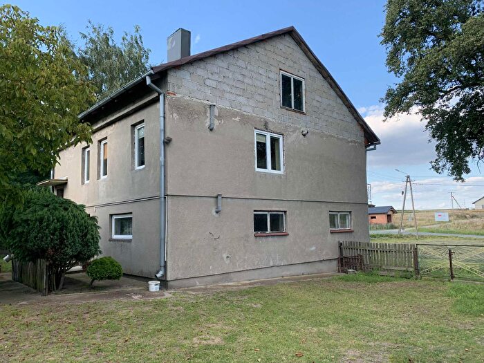 Dom 3-pokojowy na sprzedaż, Moczydła