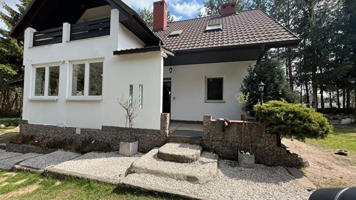Dom 4-pokojowy na sprzedaż, Barycz Stara