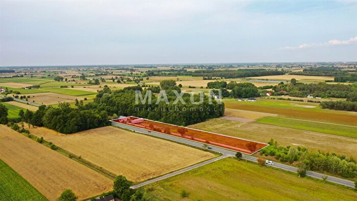 Dom 5-pokojowy na sprzedaż, Ogrodzona
