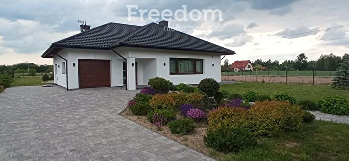Dom 4-pokojowy na sprzedaż, Łosia Wólka