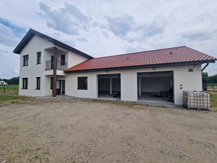 Dom 4-pokojowy na sprzedaż, Jelcz-Laskowice