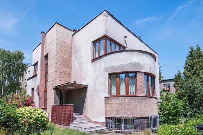 Dom 8-pokojowy na sprzedaż, Katowice