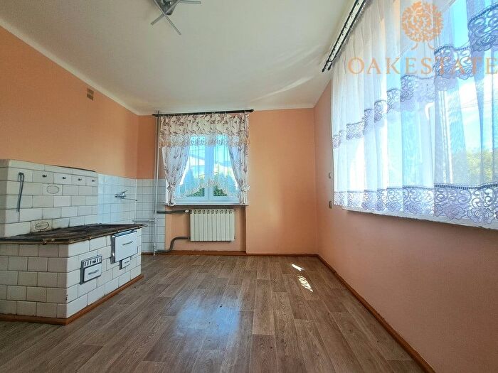 Dom 4-pokojowy na sprzedaż, Jędrzejów