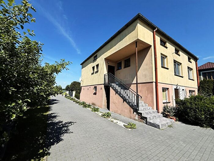 Dom 7-pokojowy na sprzedaż, Kłocko