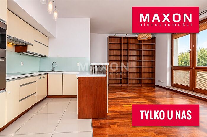 Mieszkanie 3-pokojowe na sprzedaż, Warszawa – Sarmacka