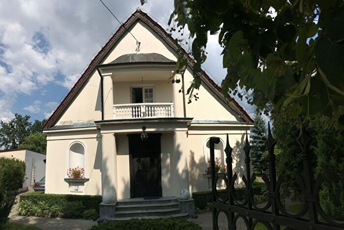 Dom 7-pokojowy na sprzedaż, Pruszków – Jarosława Dąbrowskiego