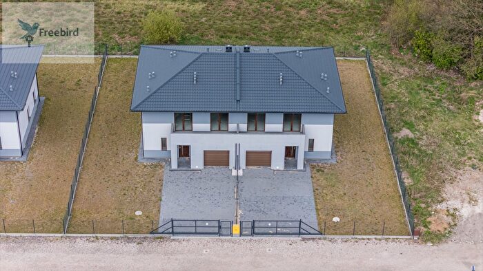 Dom 5-pokojowy na sprzedaż, Stanisławów Pierwszy