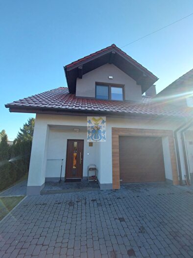 Dom 4-pokojowy do wynajęcia, Śledziejowice