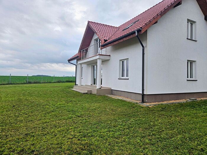 Dom 5-pokojowy na sprzedaż, Siekierowice