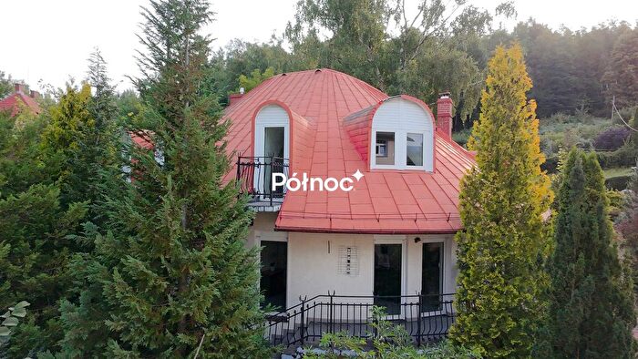 Dom 8-pokojowy na sprzedaż, Polanica-Zdrój