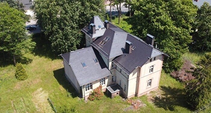 Dom na sprzedaż, Zawadzkie