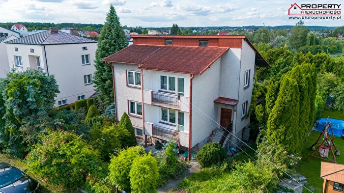 Dom 7-pokojowy na sprzedaż, Busko-Zdrój
